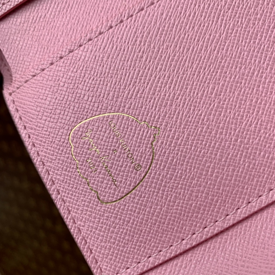 l**is V*t*n &yk wallet m82111-12×9.5×1.5cm