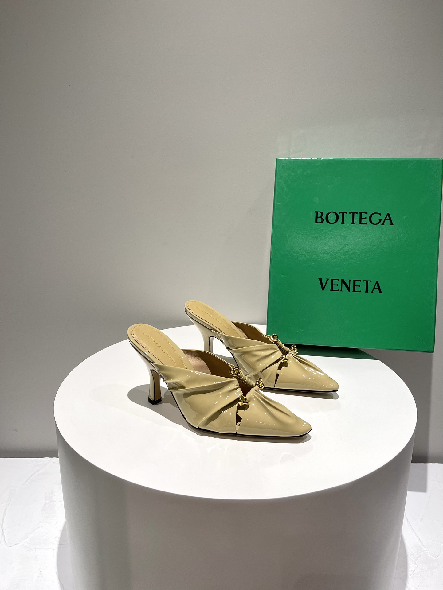 Bo*te*ga ve*ne*ta sandals-5cm