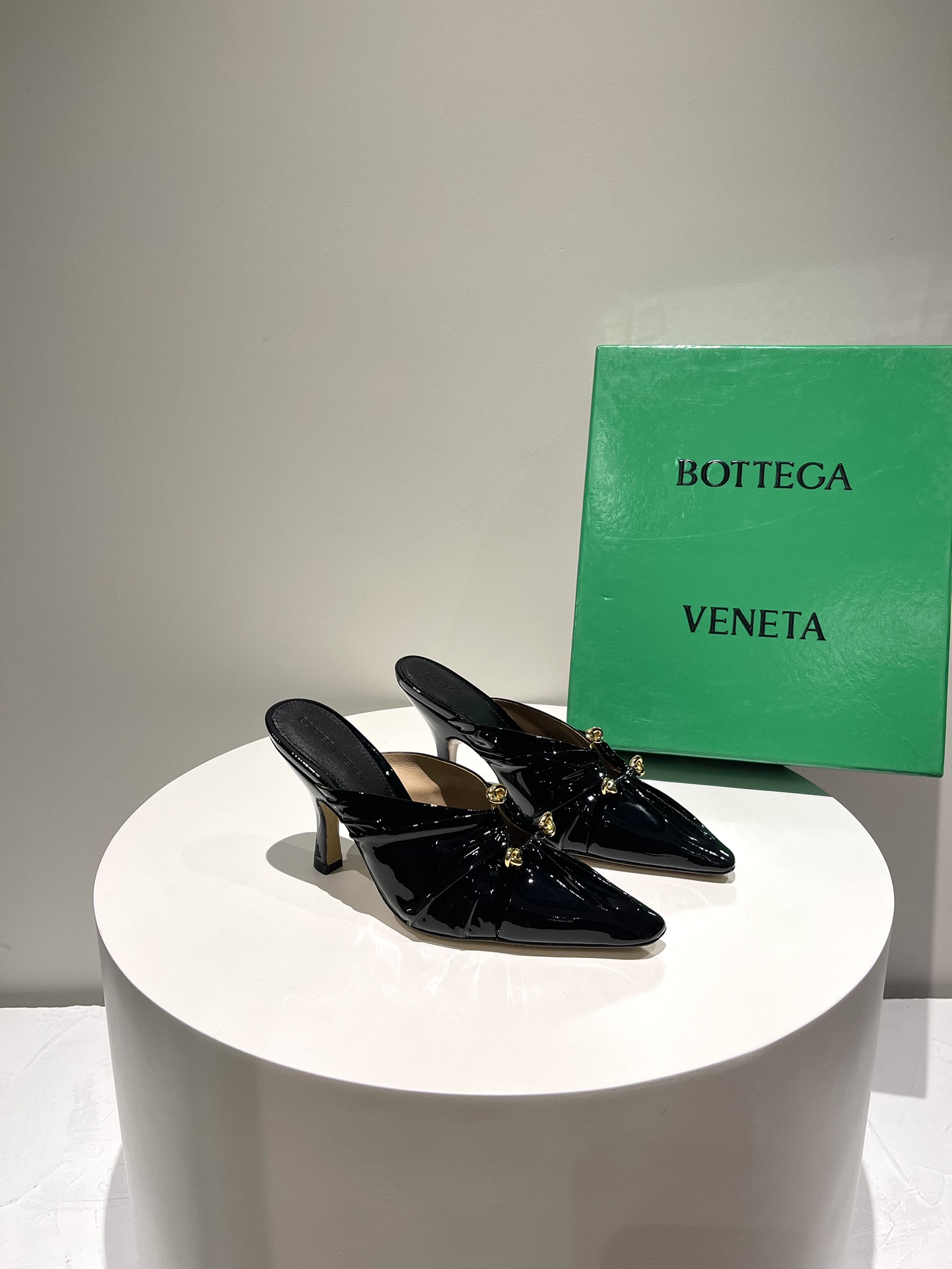 Bo*te*ga ve*ne*ta sandals-5cm