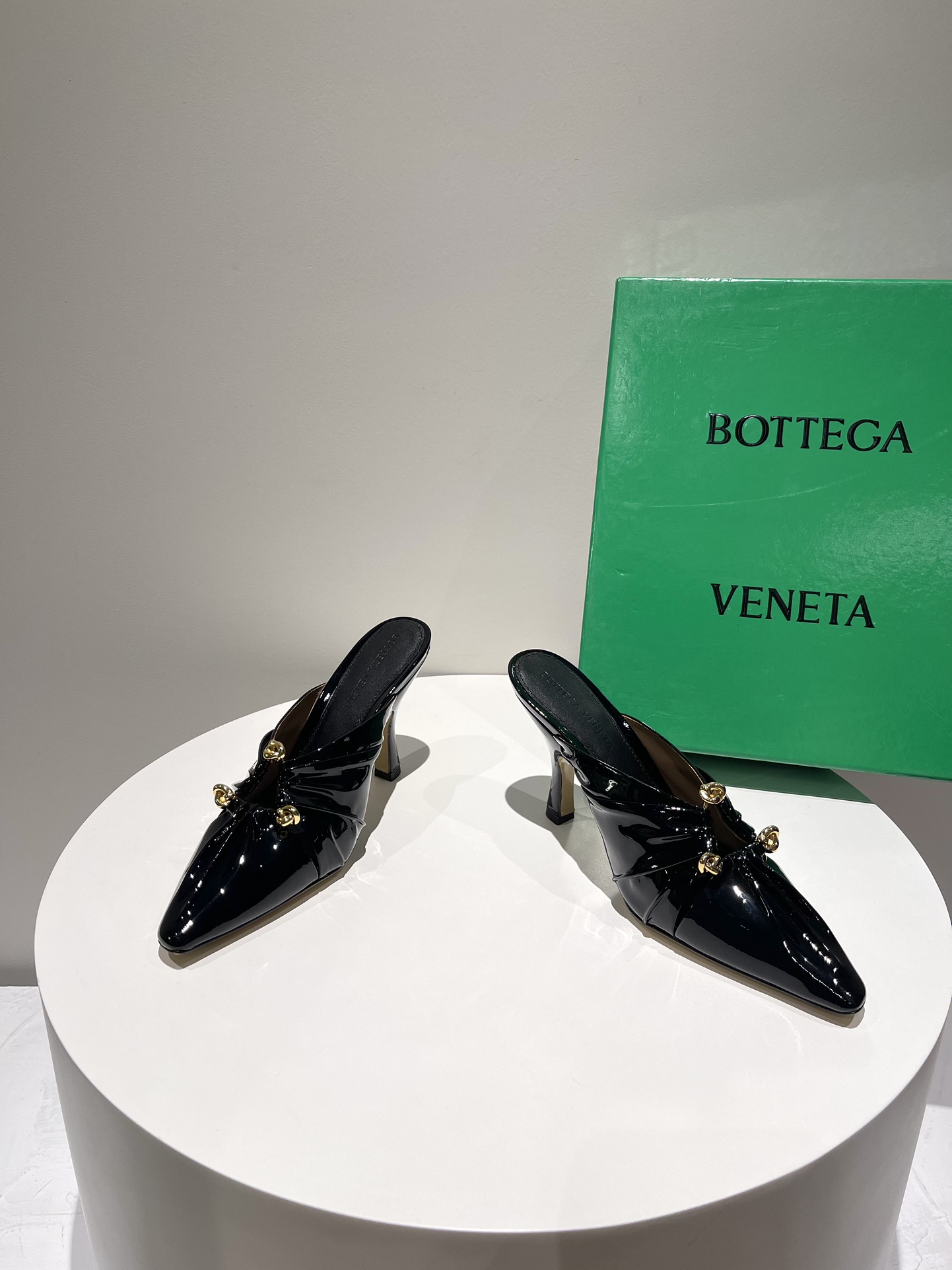 Bo*te*ga ve*ne*ta sandals-5cm