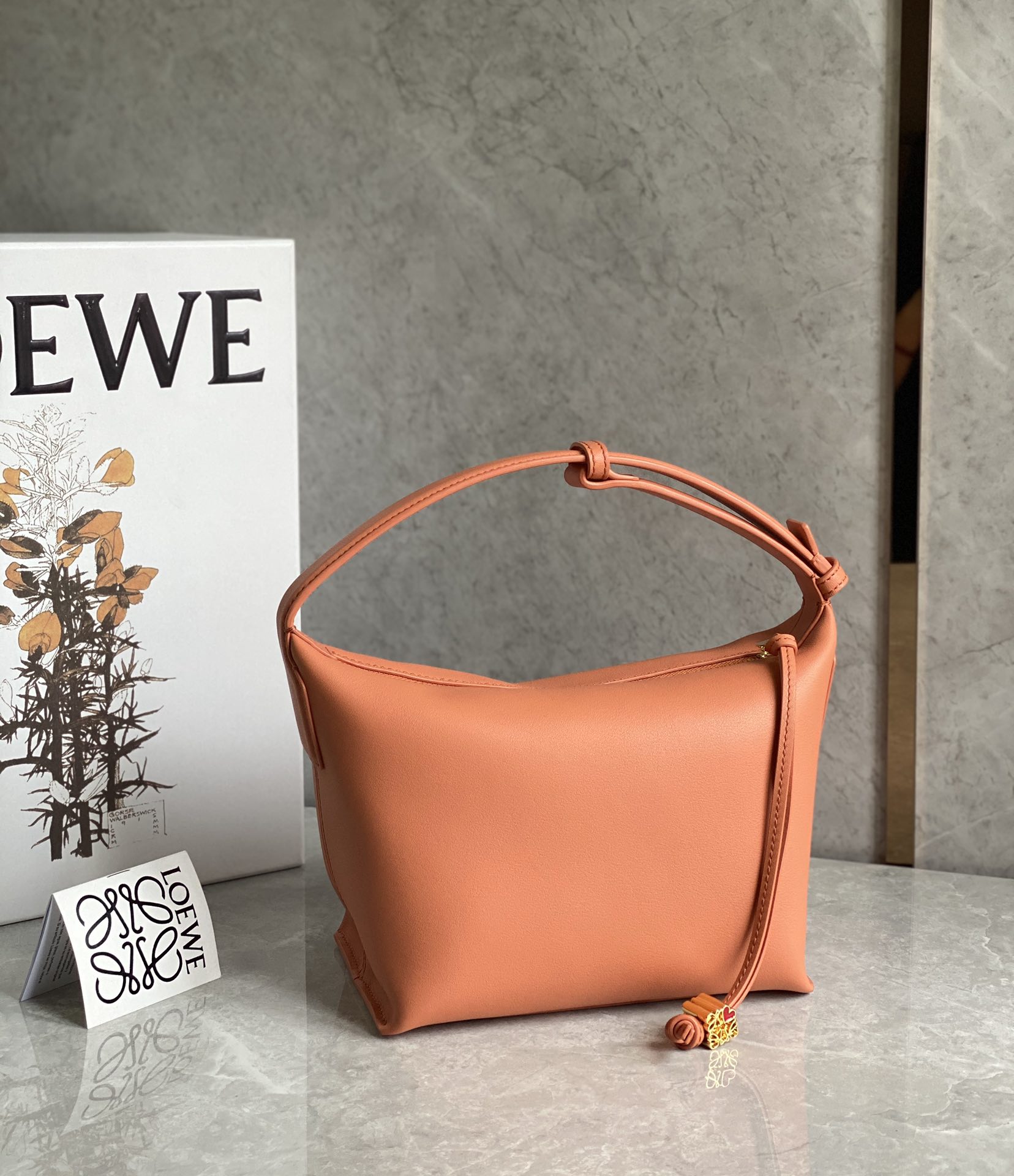 Loewe Cubi Bag-20.5×17×12.5CM