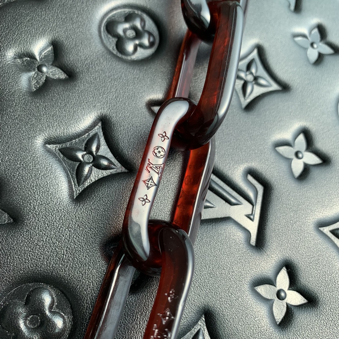 l**is V*t*n coussin handbags-26*20*12cm