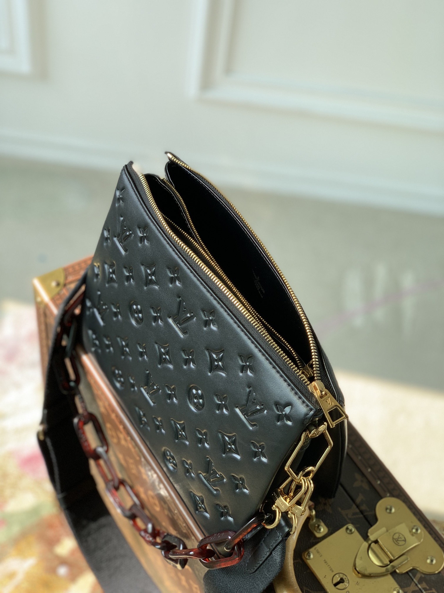 l**is V*t*n coussin handbags-26*20*12cm