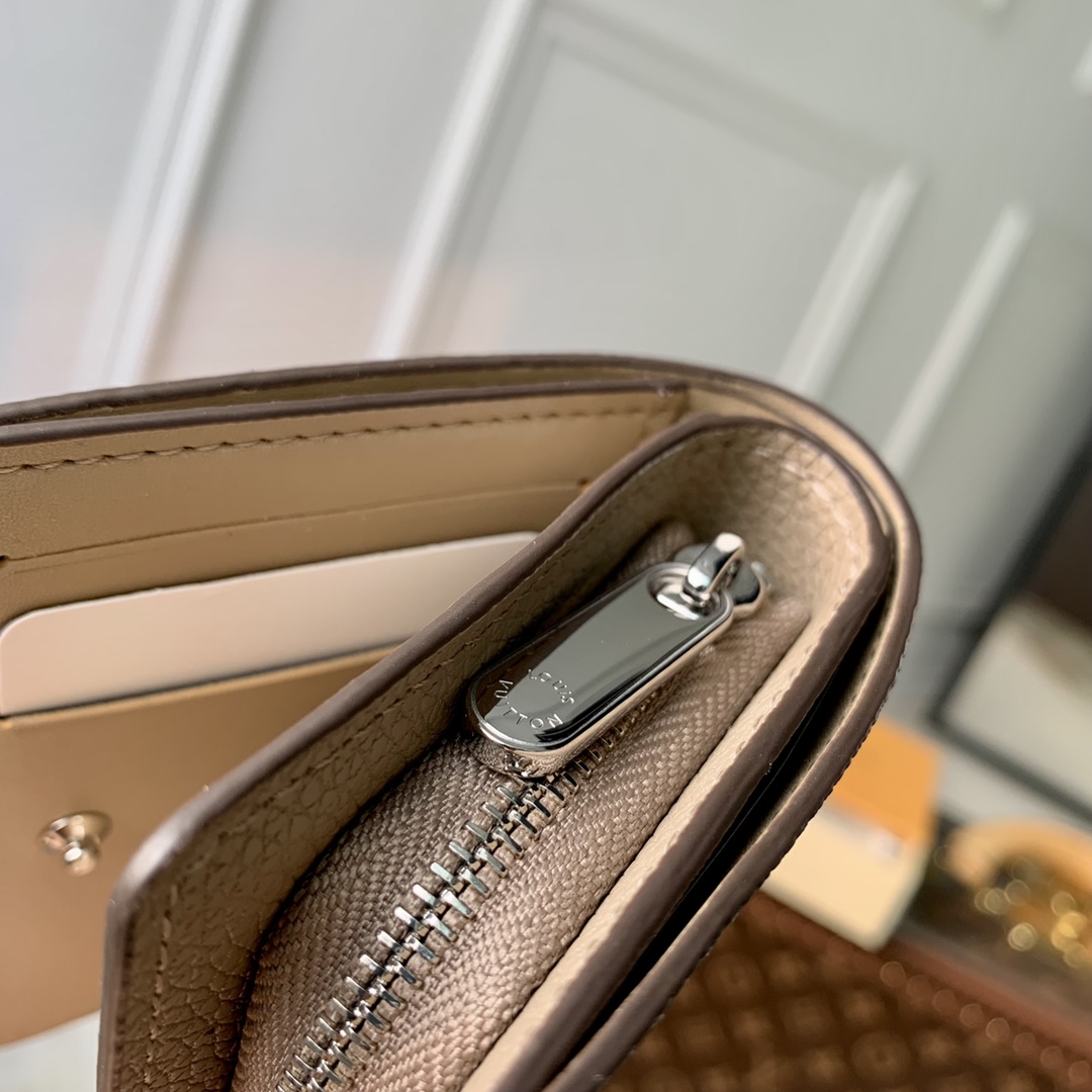 l**is V*t*n wallet-m80817-11×8.5×3.5cm