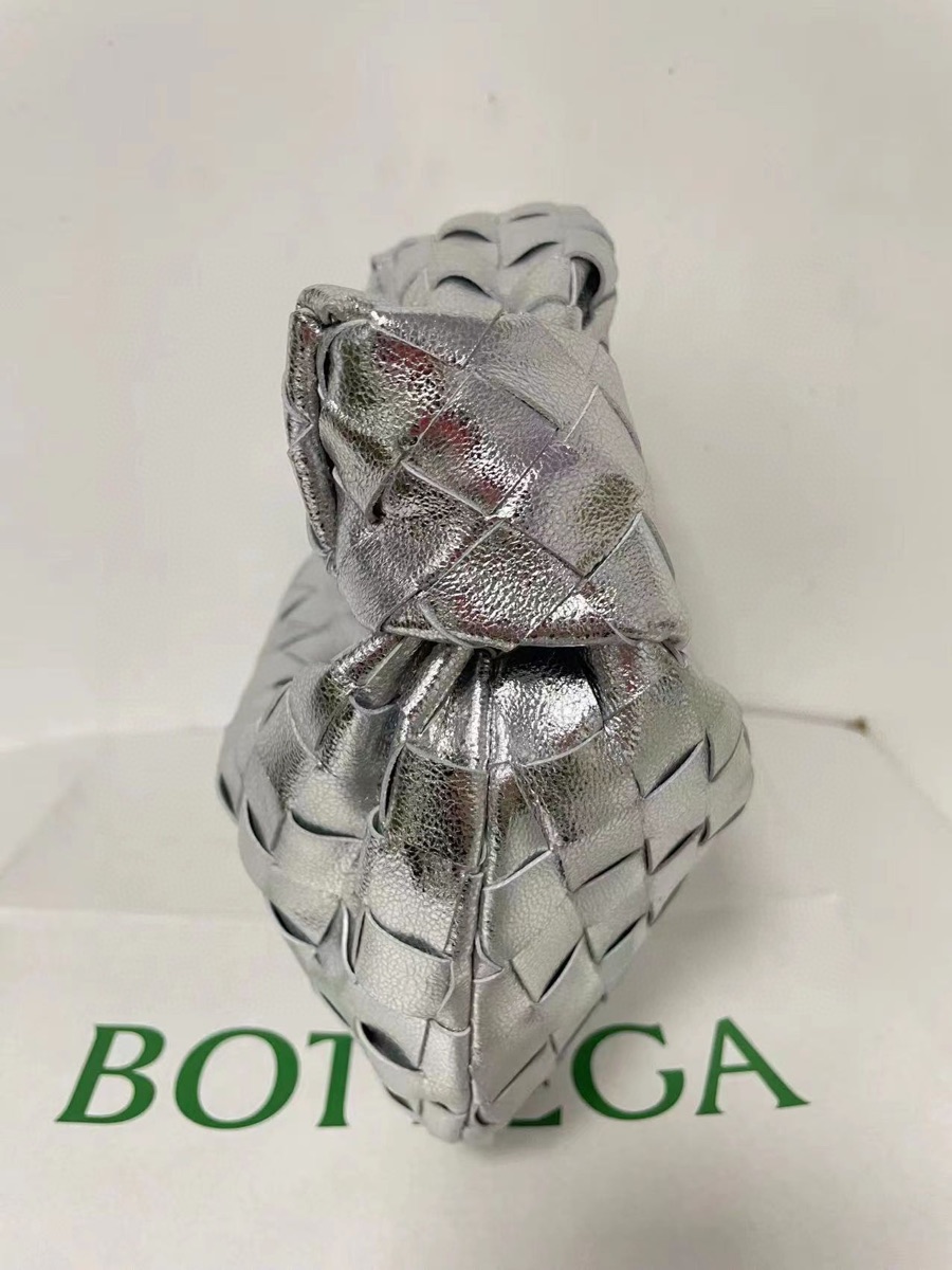 Bo*te*ga ve*ne*ta jodie hobo-23x28x8cm