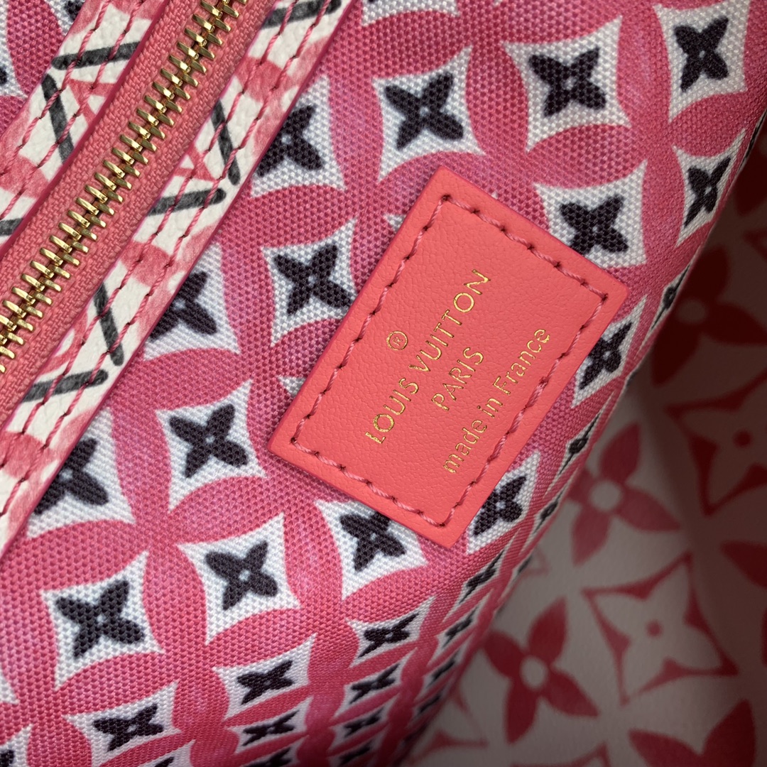 l**is V*t*n neverful m21733-32*29*17cm