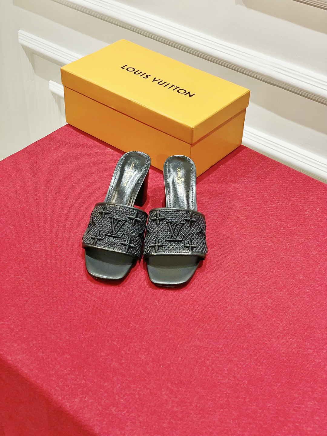 l**is V*t*n slippers-6.5cm