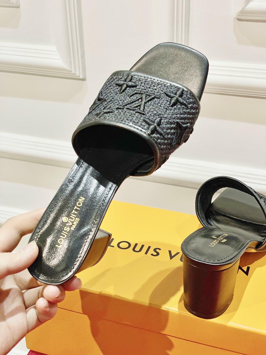 l**is V*t*n slippers-6.5cm