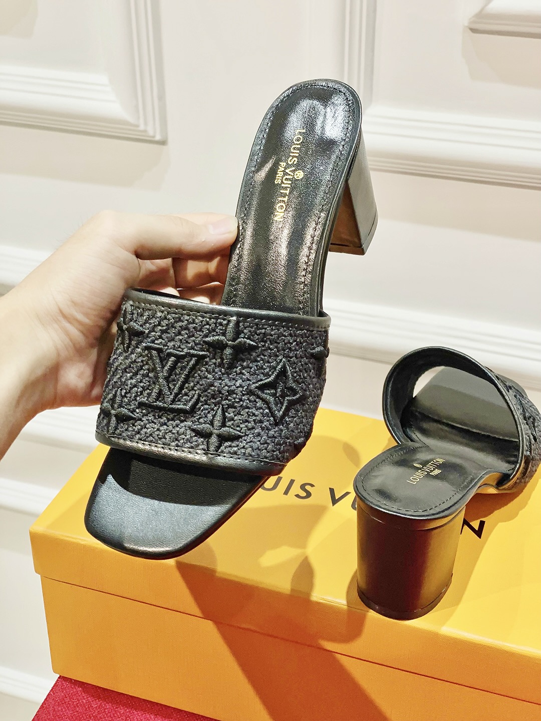 l**is V*t*n slippers-6.5cm