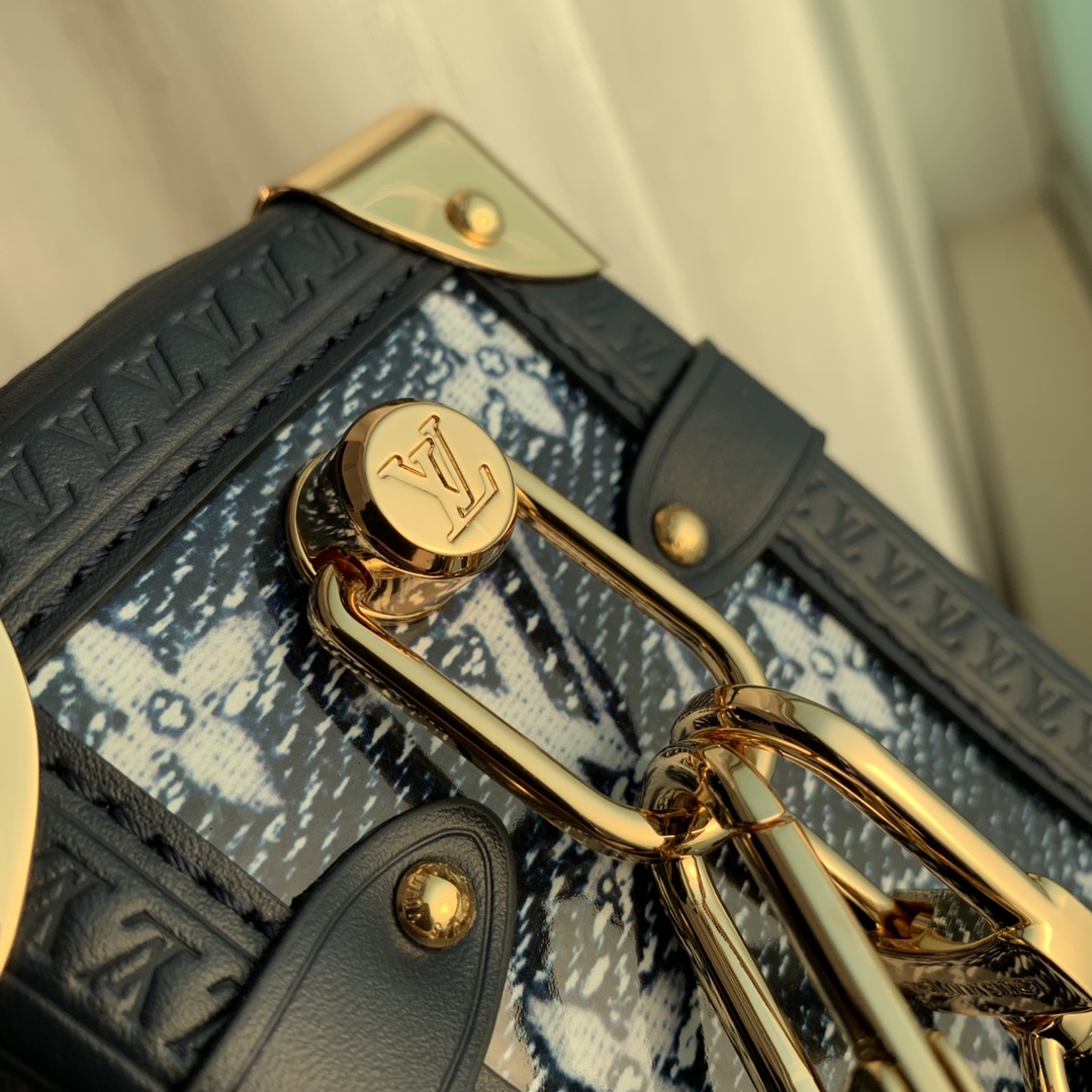 l**is V*t*n side trunk pm- m22944-21×14×6cm