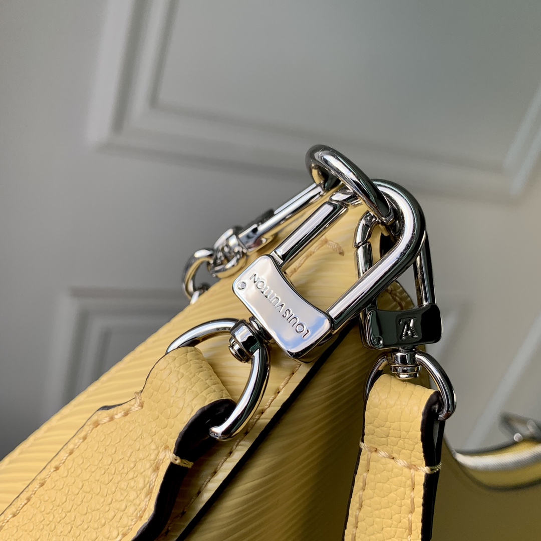 l**is V*t*n marelle tote -25*15*8cm