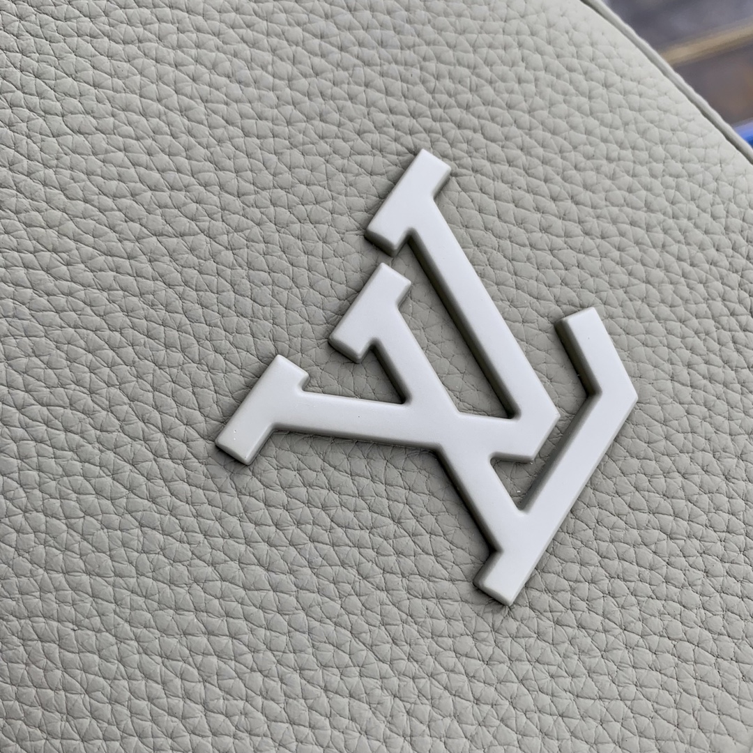 l**is V*t*n tote aerogram briefcase-m22481-38 x 32.5 x 13cm