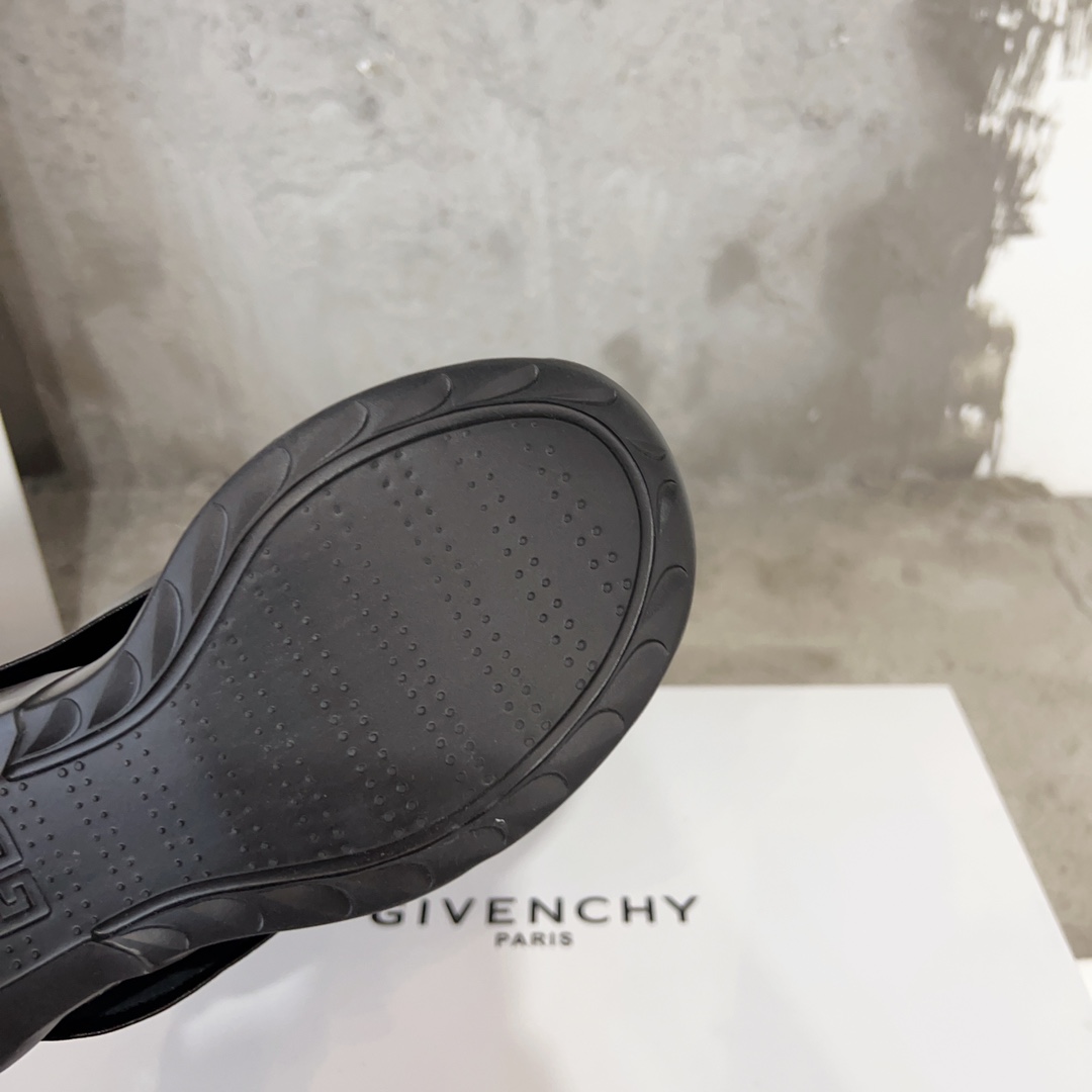 Givenchy Boots(EU35-41)