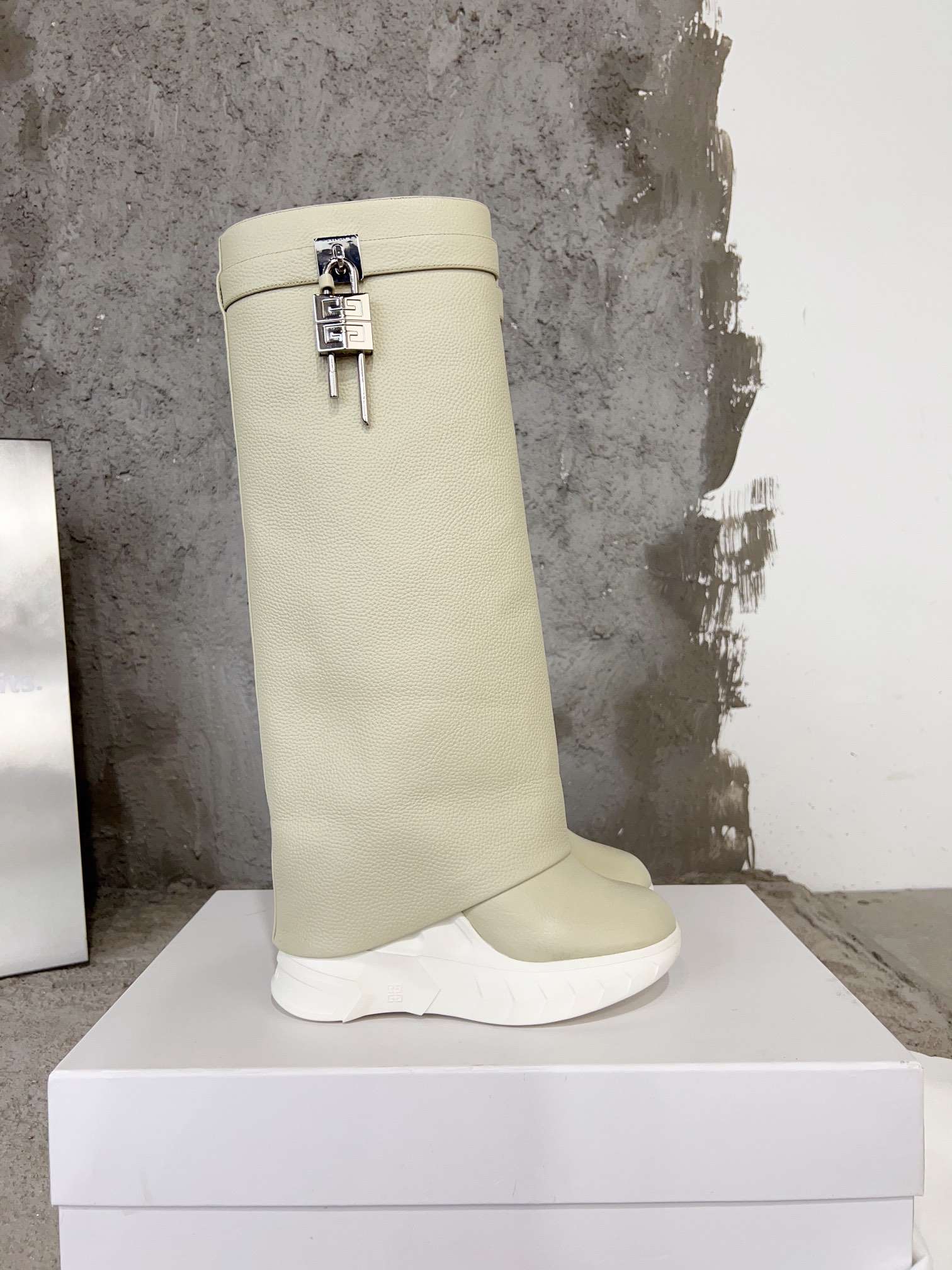 Givenchy Boots(EU35-41)