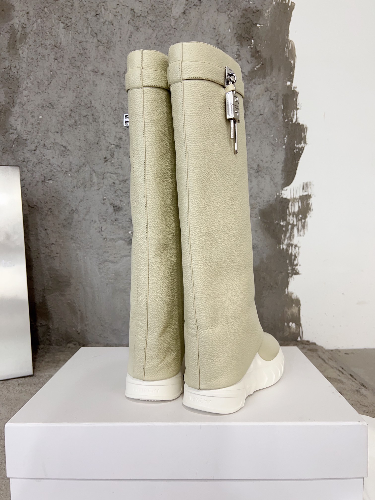 Givenchy Boots(EU35-41)