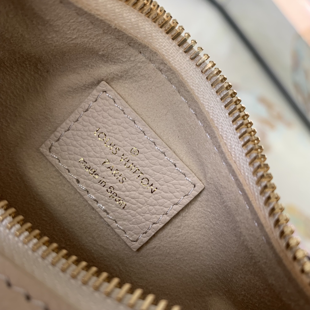 l**is V*t*n mini moon bag m46692-20.5 x 11 x 5cm