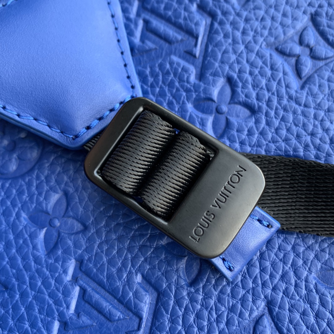 l**is V*t*n christopher backpack m46699-32*39*12cm