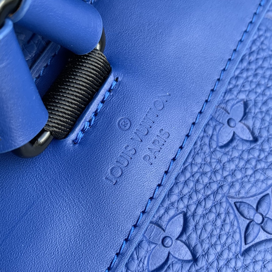 l**is V*t*n christopher backpack m46699-32*39*12cm