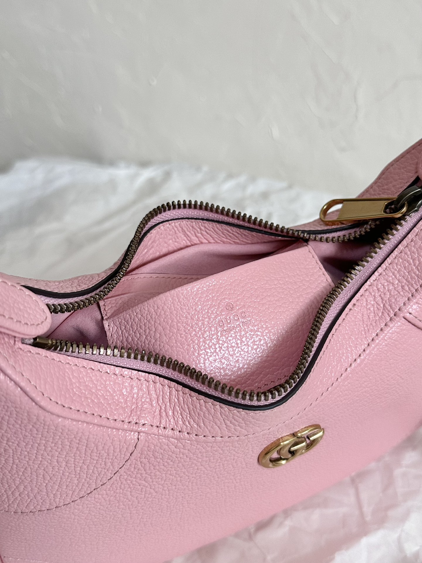 G*u*i aphrodite bag-25×19×7cm