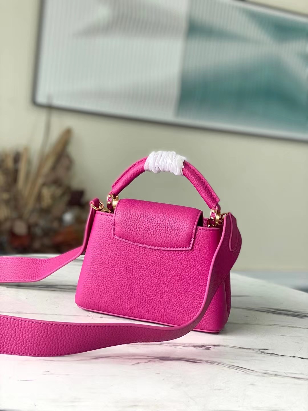 l**is V*t*n mini capucines handlebag-21*14*8cm