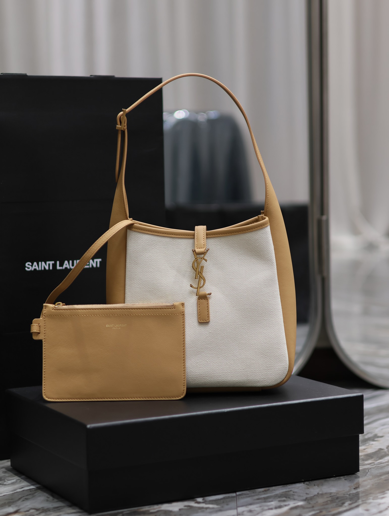 YSL Le5A7 Vintage Bag-23×22×8.5CM