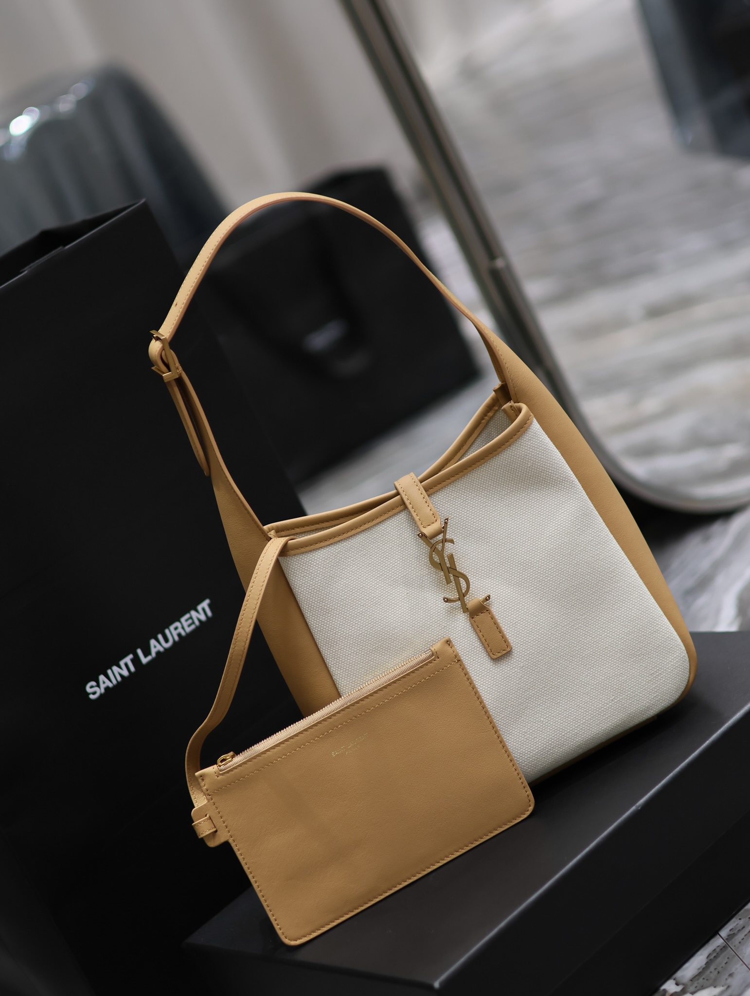 YSL Le5A7 Vintage Bag-23×22×8.5CM