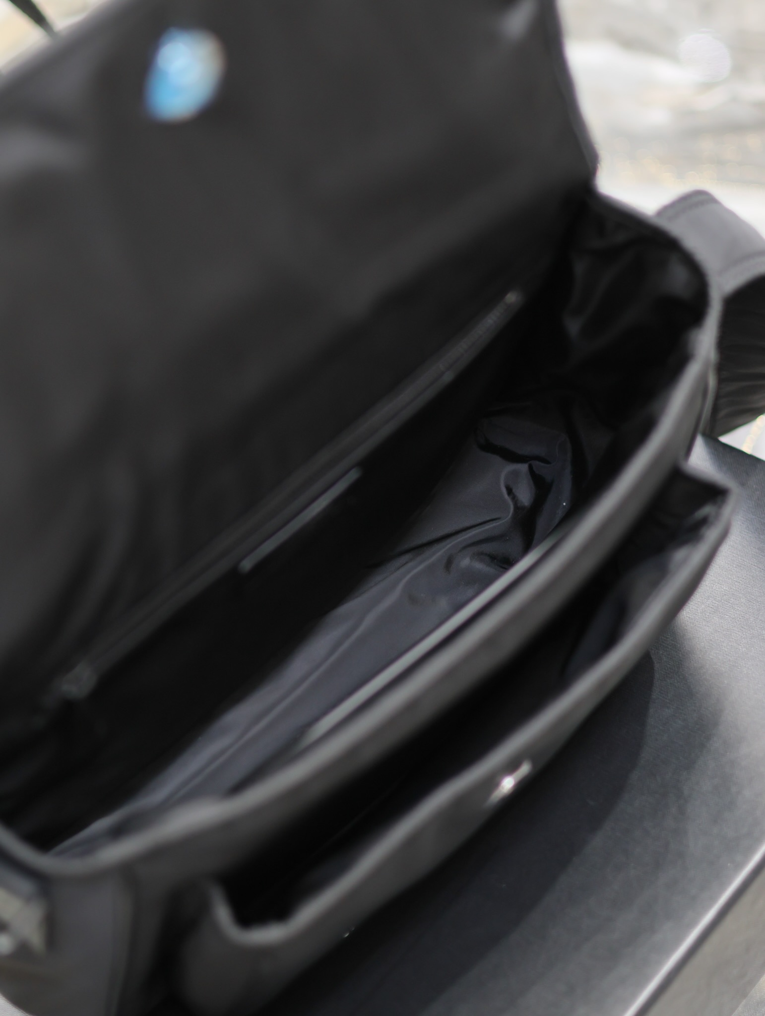 YSL Niki Bag-28*20*8.5CM