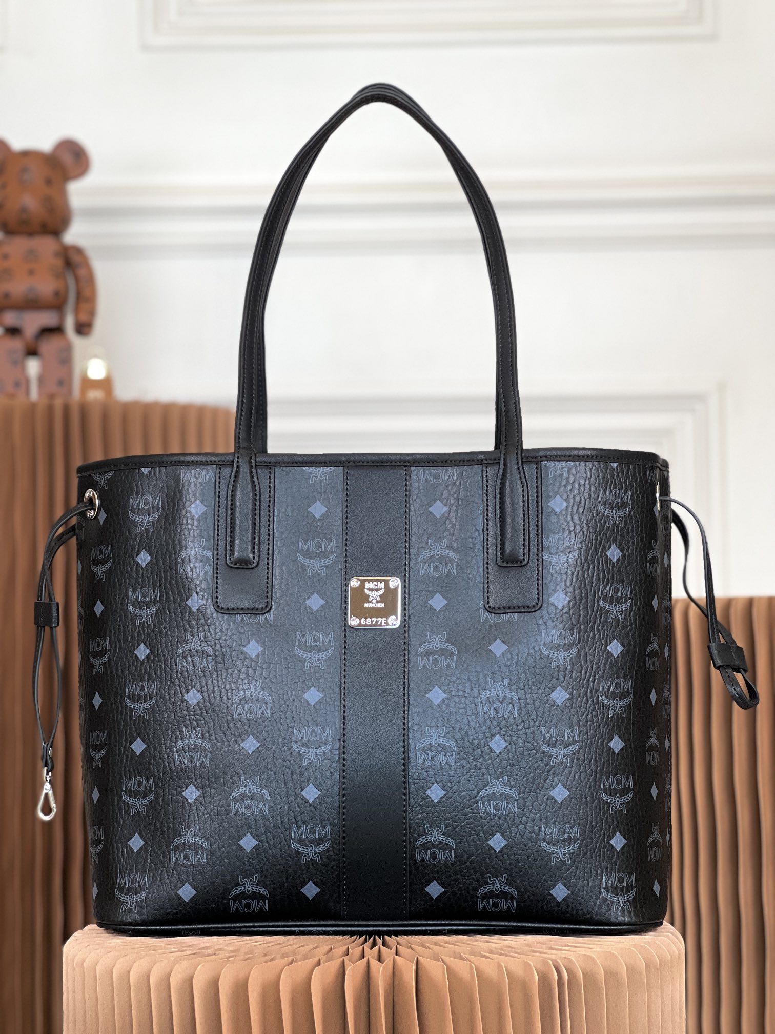 MCM Tracy Bag-17.0 x 36.0 x 28CM