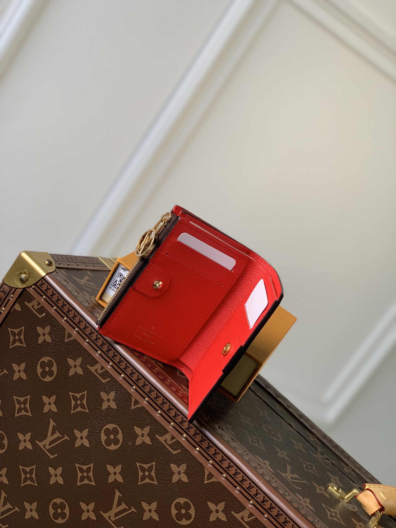 l**is V*t*n wallet- m82381-9×11.5×1.5cm