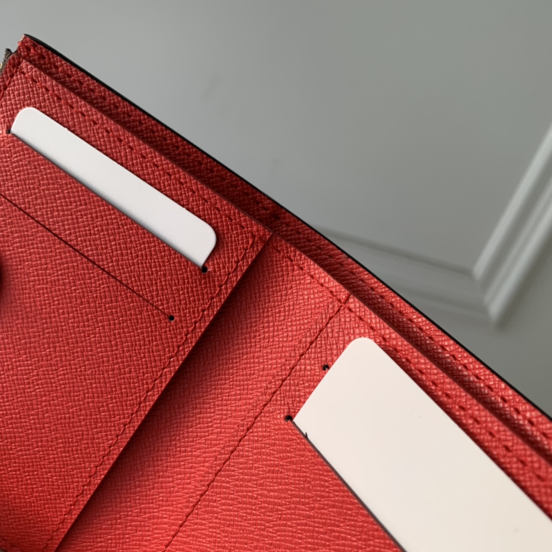 l**is V*t*n wallet- m82381-9×11.5×1.5cm