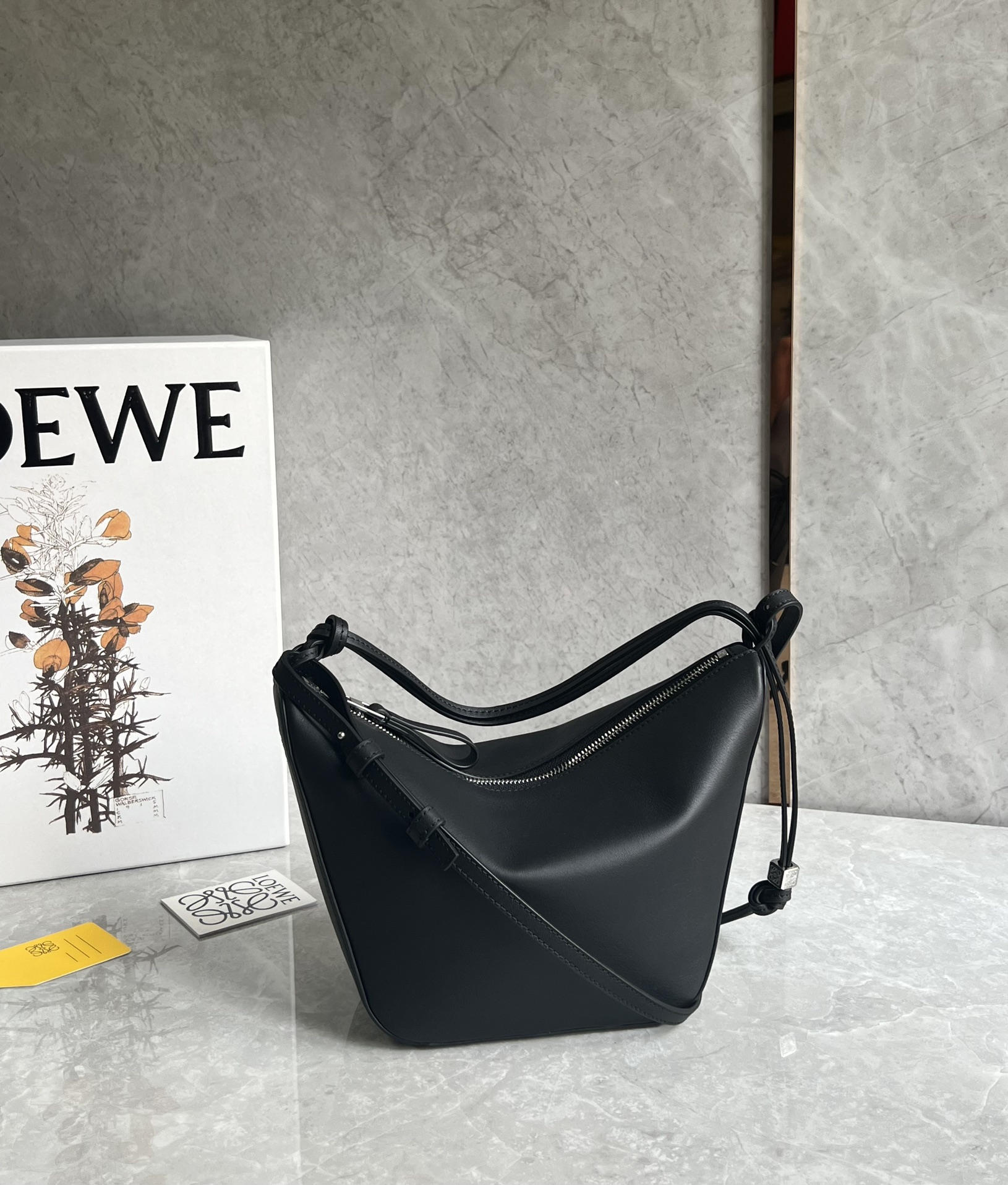Loewe Hammock Hobo Bag-28*17*9.5CM