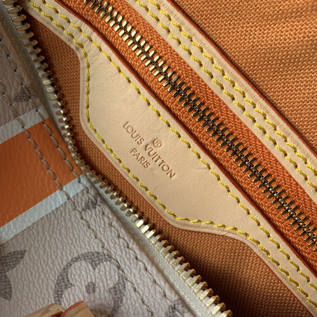 l**is V*t*n speedy bandoulière 25-25x 19 x 15cm