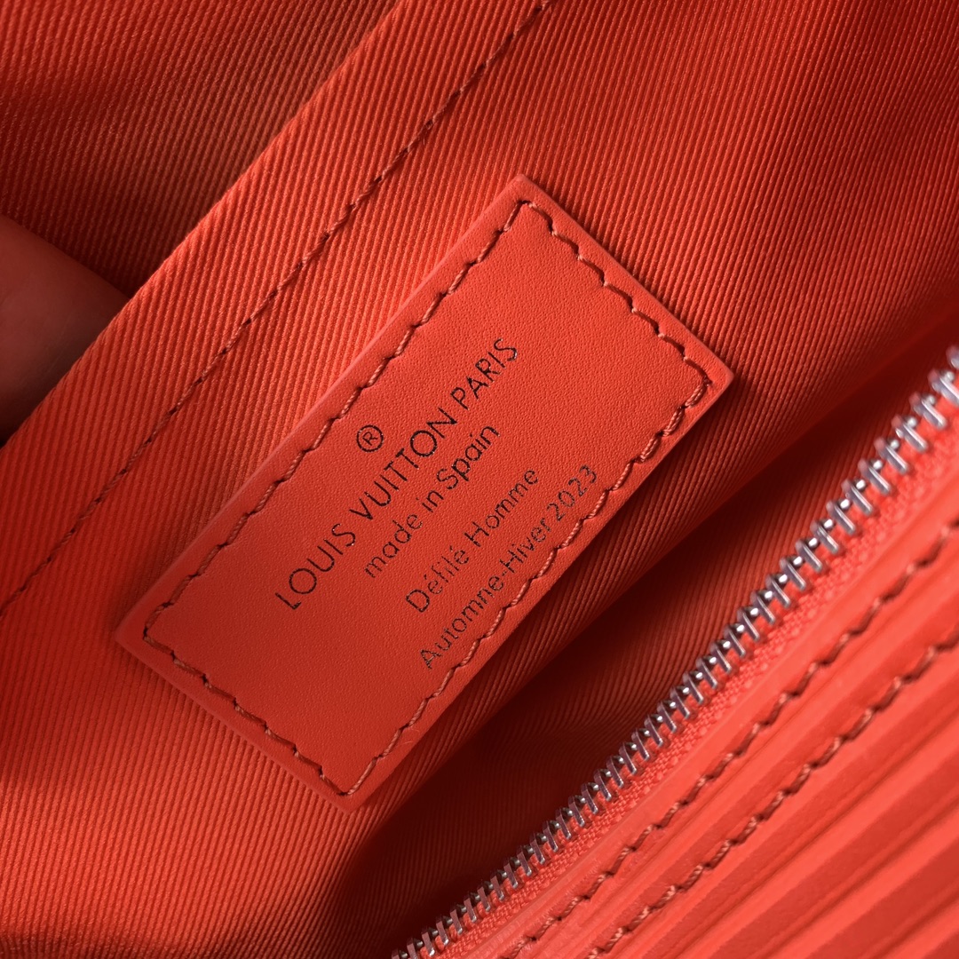 l**is V*t*n soft polochon bag m46692-27x 15x 15cm