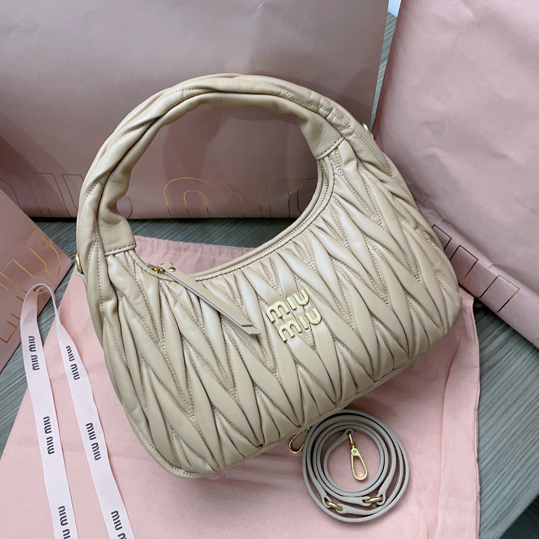 MiuMiu Bag-25X18X7CM