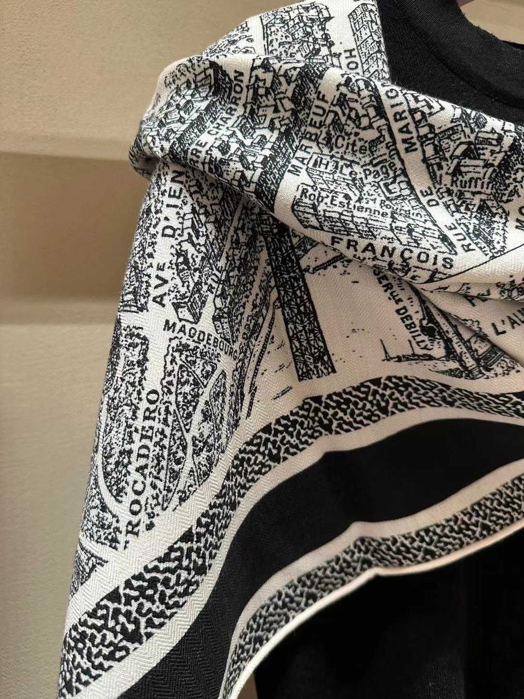 D*or square-110*110cm