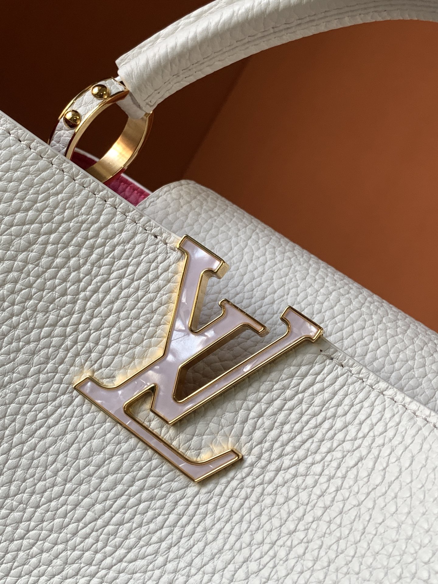 l**is V*t*n capucines bb-27*18*9cm