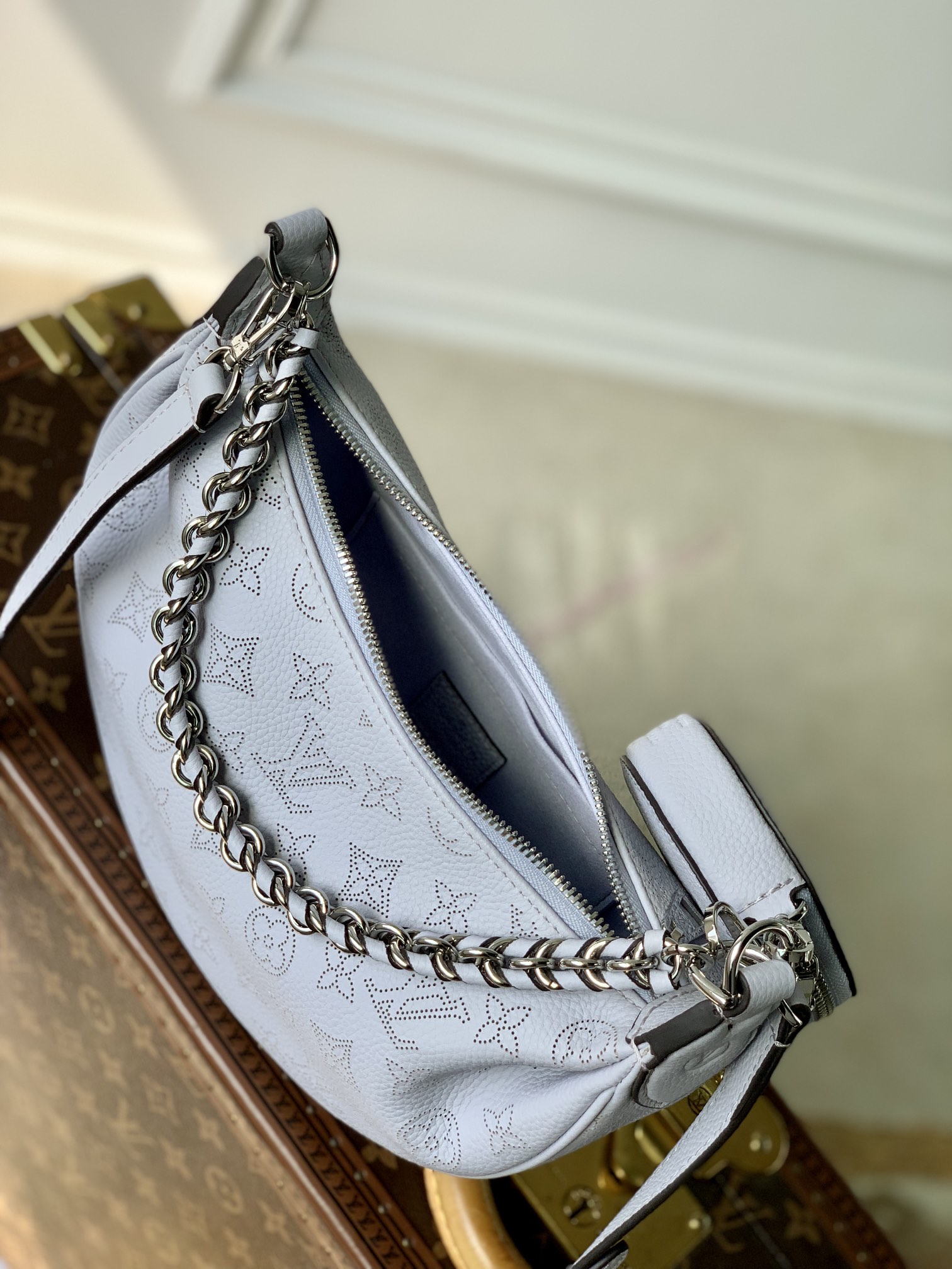 l**is V*t*n baia bag-26*17*7.5cm