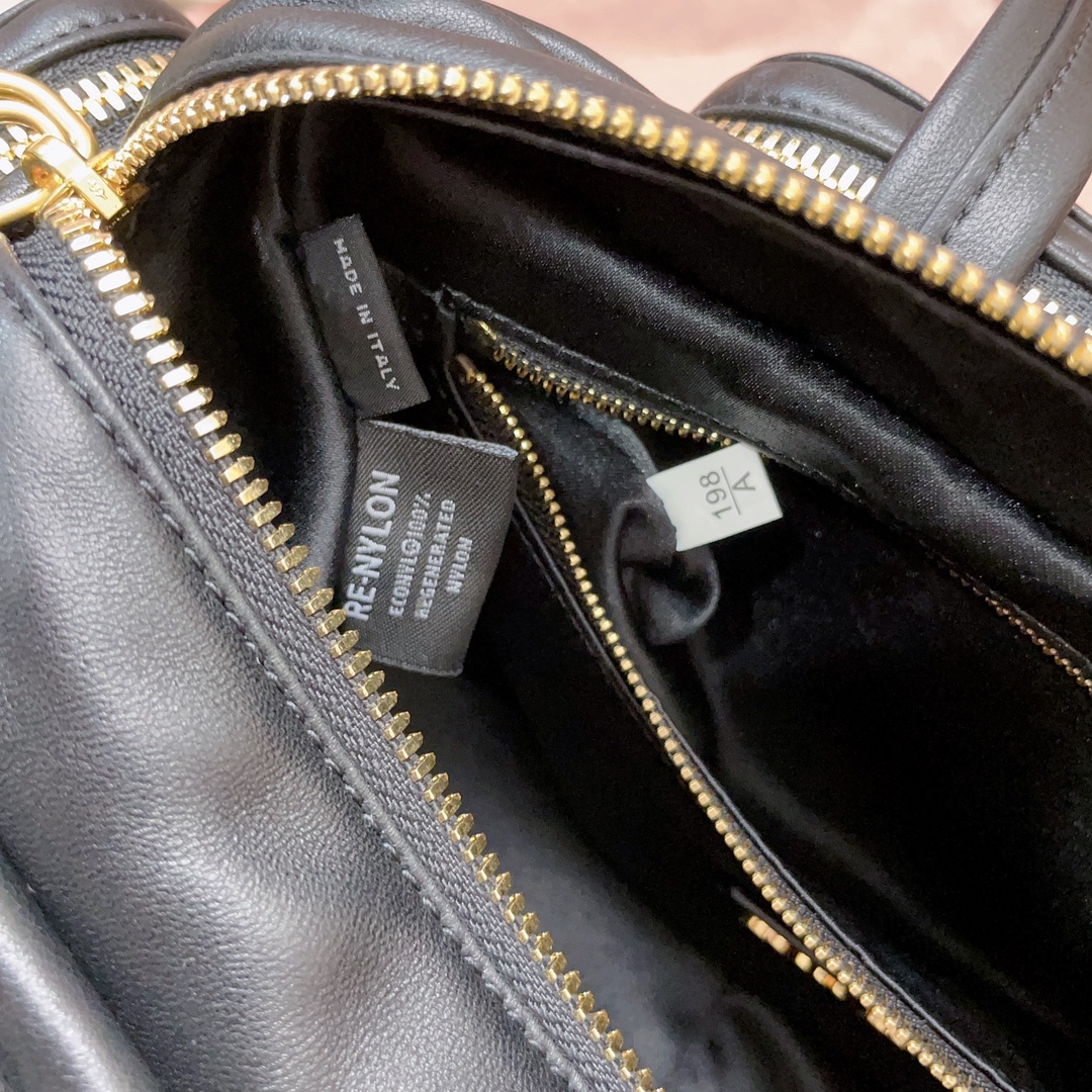 MiuMiu Bag-27 X12 X9CM