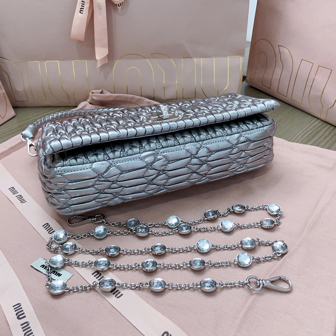 MiuMiu Chain Bag-22.5*4.5*12CM