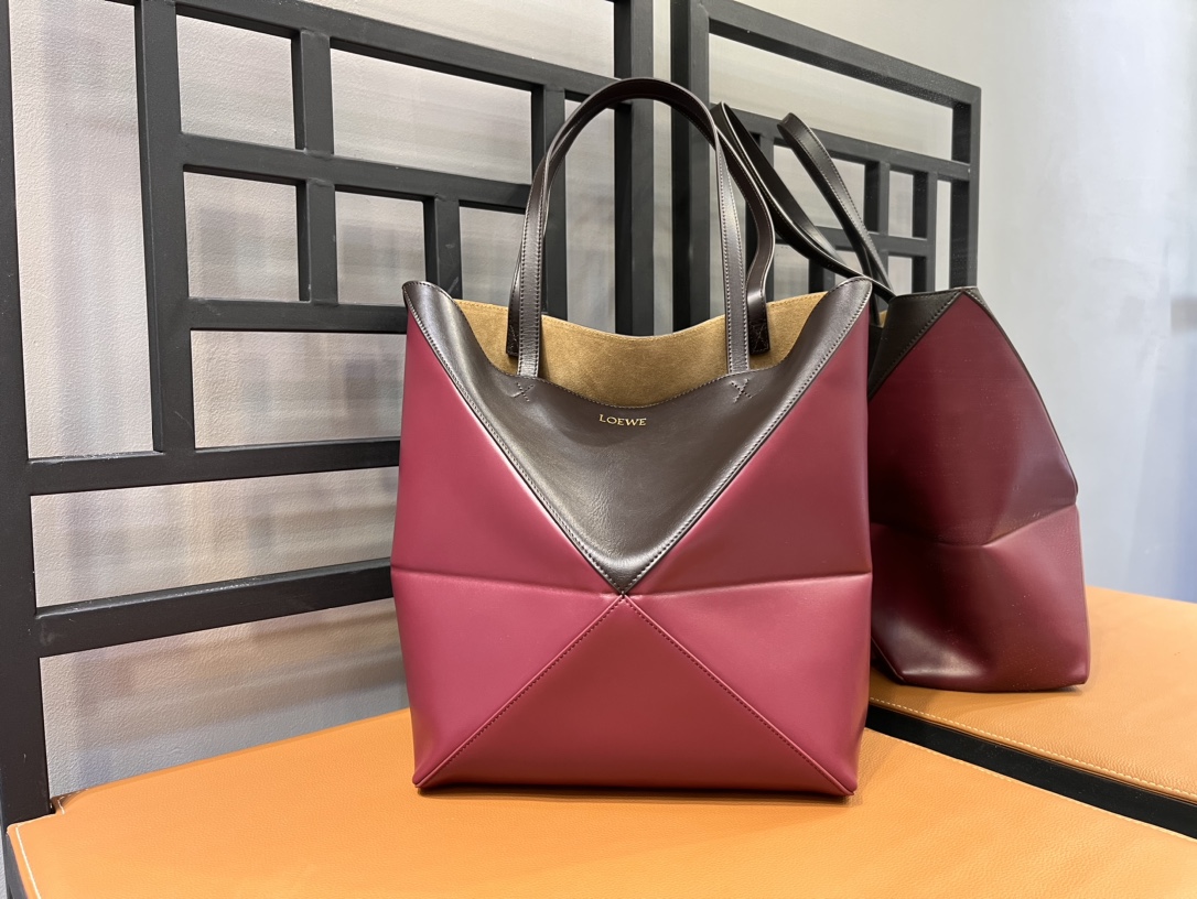 Loewe Puzzle Tote-25/14/30CM