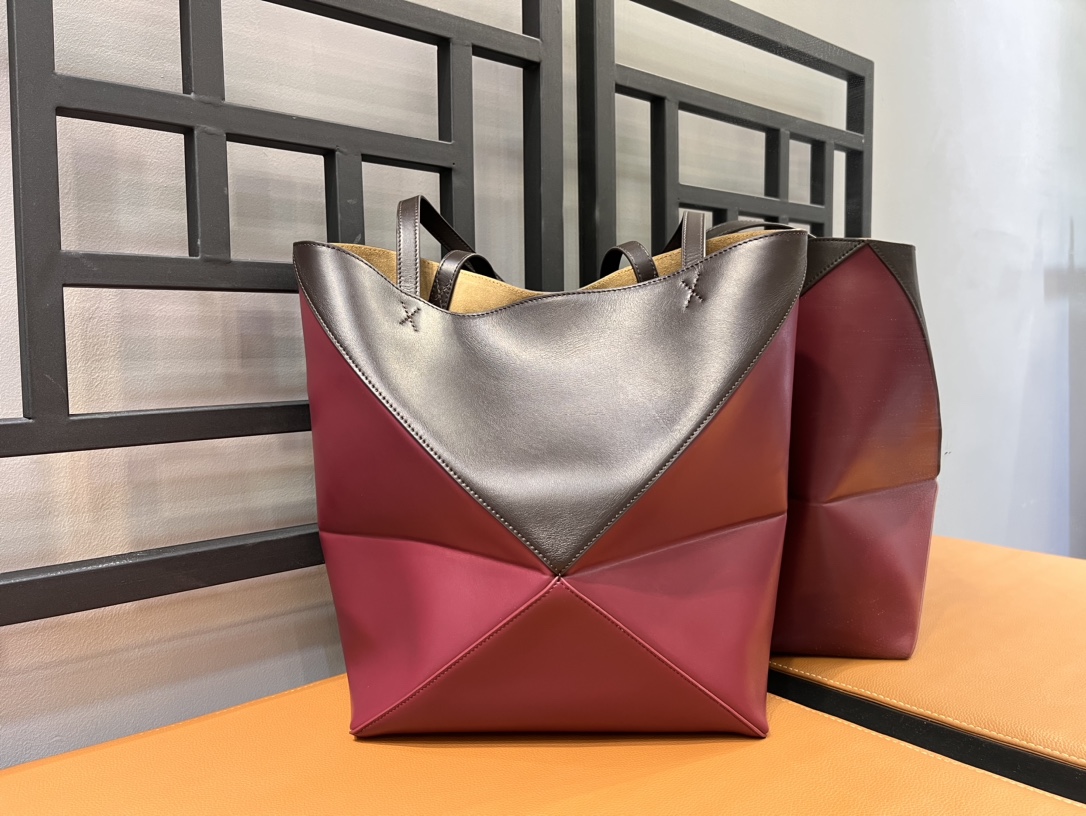 Loewe Puzzle Tote-25/14/30CM