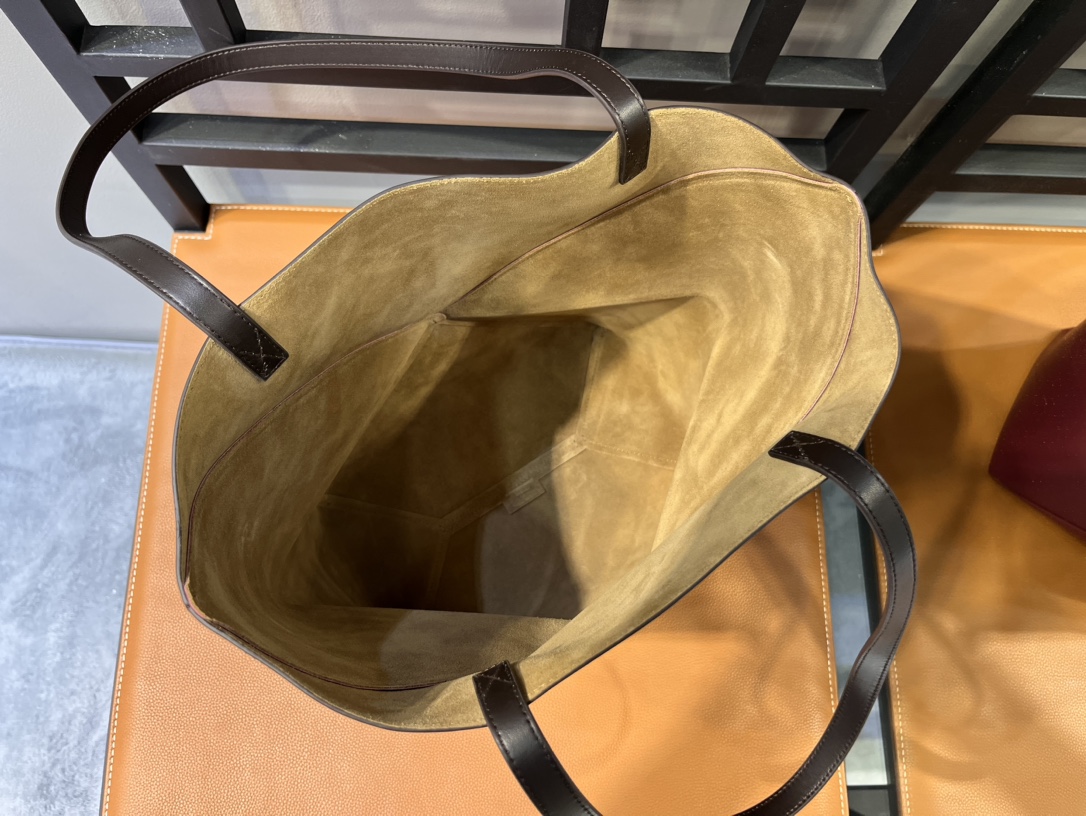 Loewe Puzzle Tote-25/14/30CM