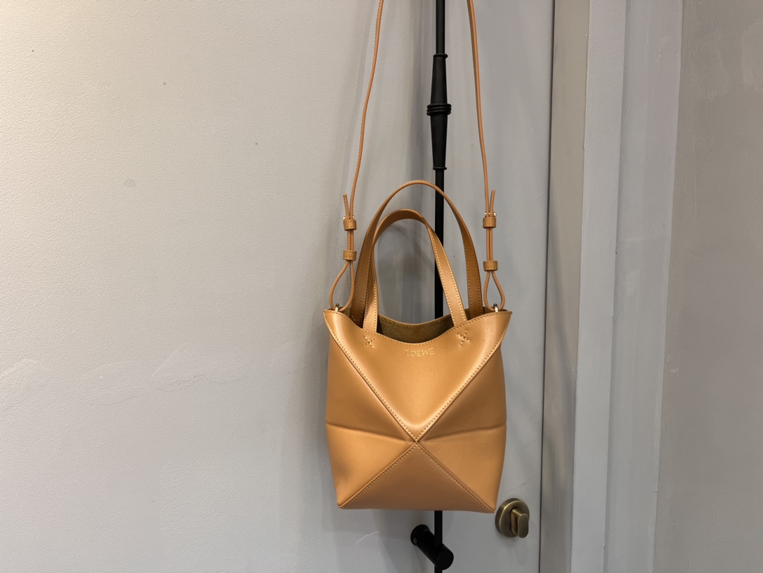 Loewe Puzzle Tote-16.5/9.5/20CM