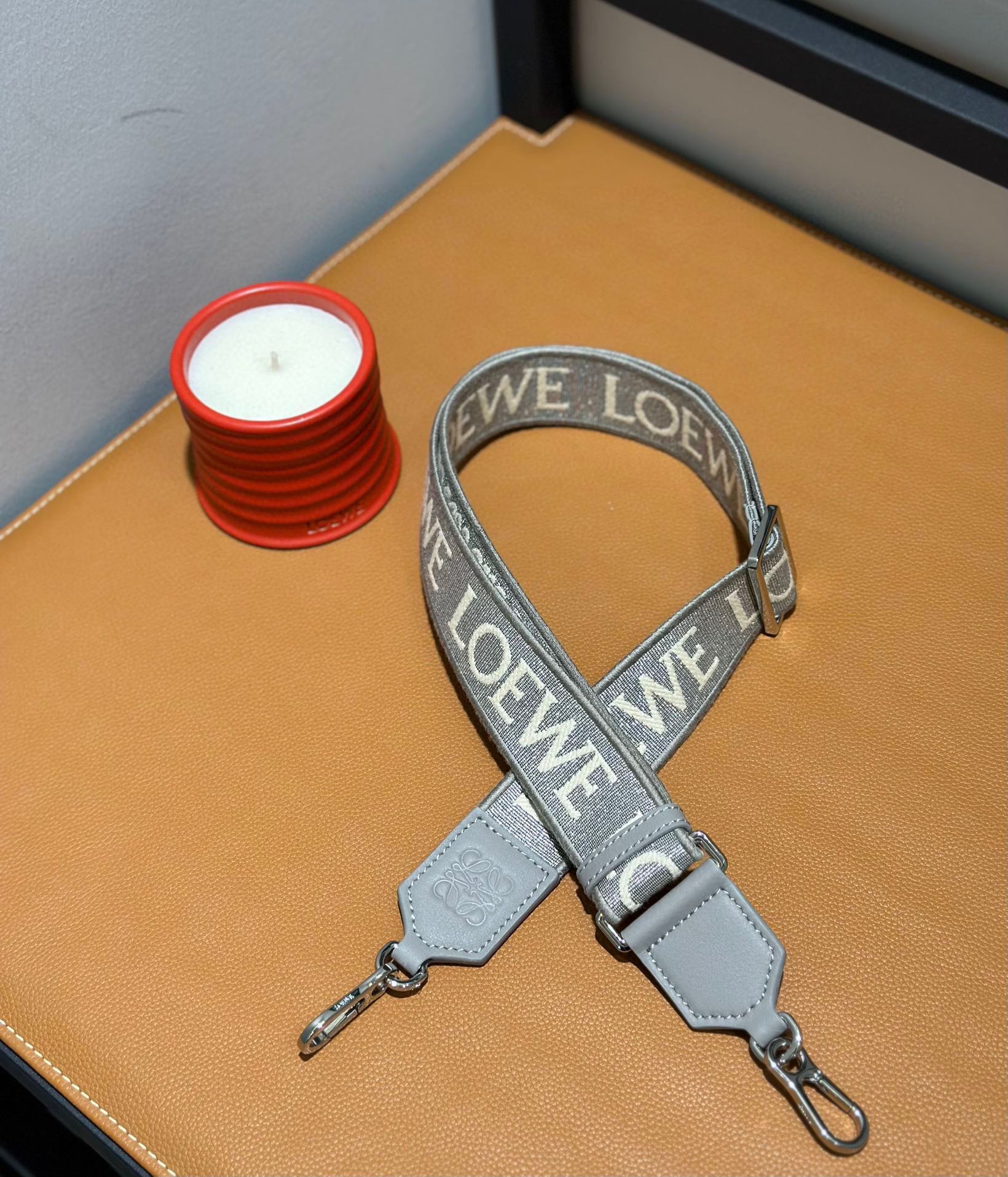 Loewe Straps-105*4CM