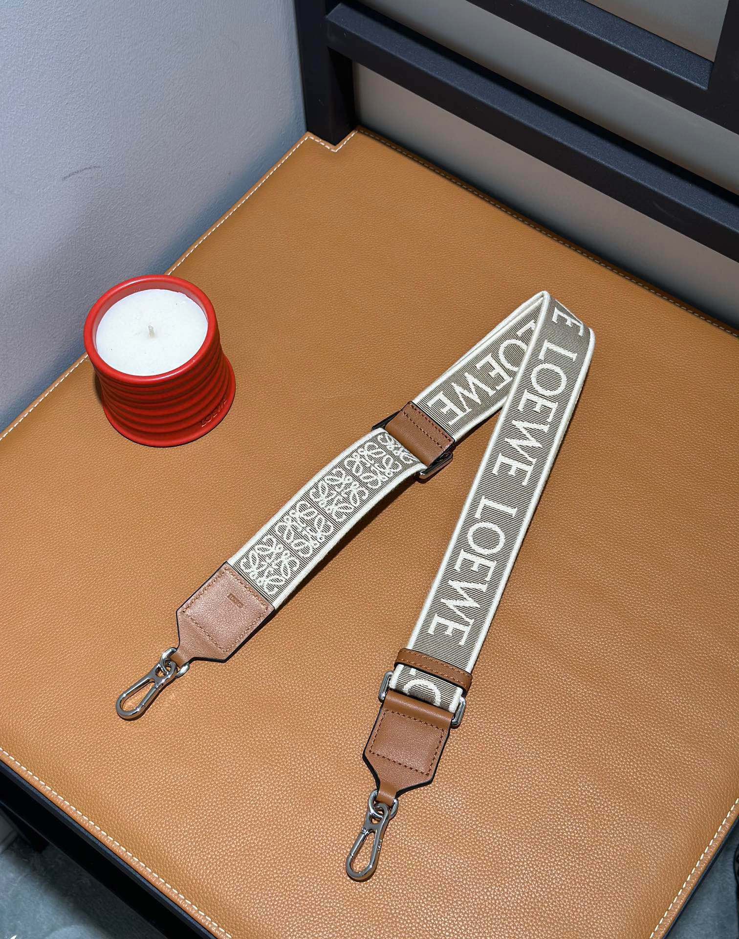 Loewe Straps-105*4CM