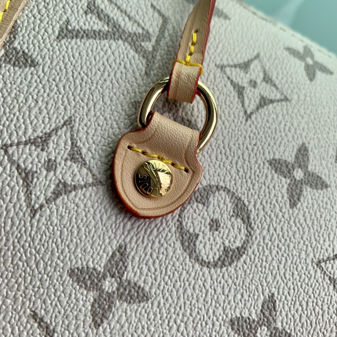 l**is V*t*n neverfull m46102-32*29*17cm