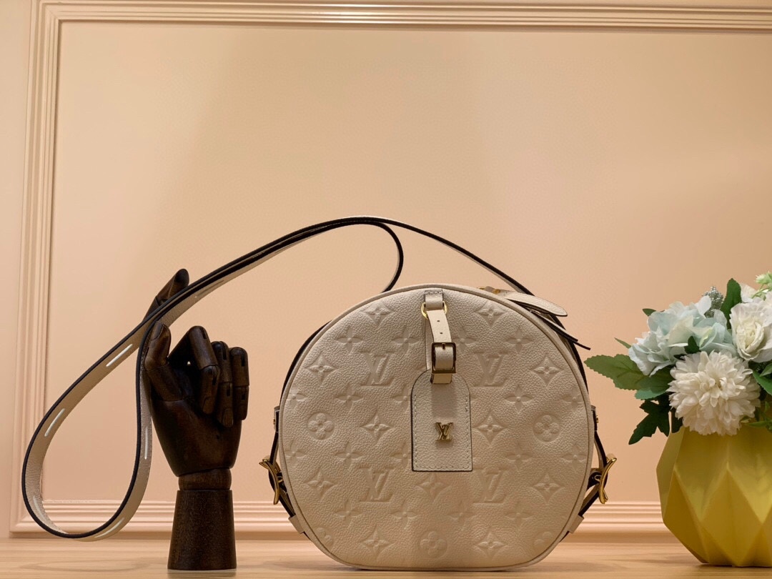 l**is V*t*n boite chapeau souple-20 x 22.5 x 8cm