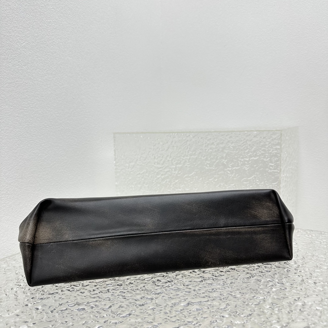 MiuMiu Hobo Tote-38.5*11*39CM