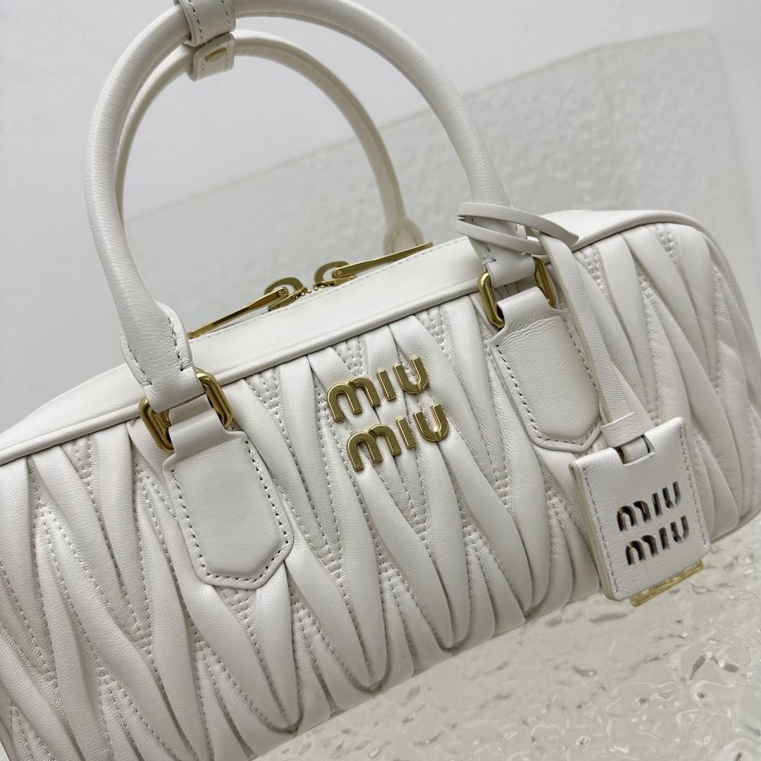 MiuMiu Vintage Rectangular Bag-27*12*9CM