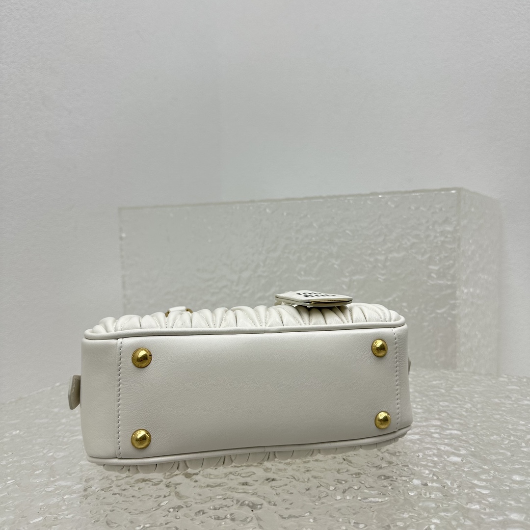 MiuMiu Vintage Rectangular Bag-23*12*8CM